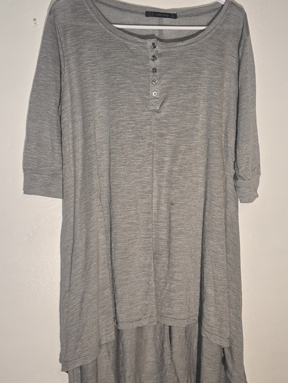 Linjia Shop Long Heather Gray Henley Tunic Top